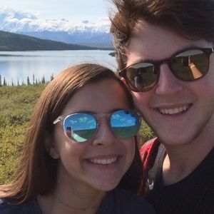 Meet your Posher, Brooks